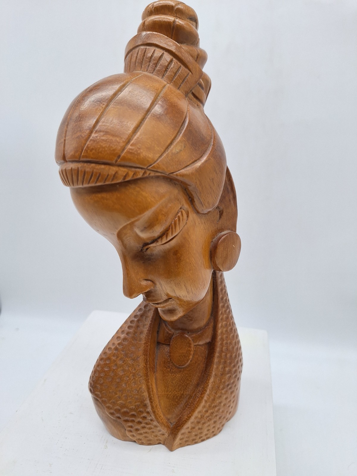 Vintage Carved Mid Century Modern Wooden Woman Sculpture Bust 10″ Tidong