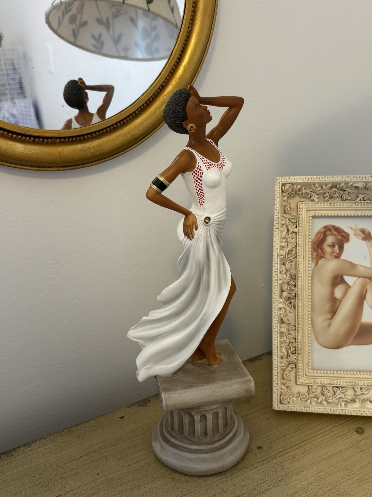 African American Expressions Figurine Diva Statue 12.5 Inches Tall FDIV-01