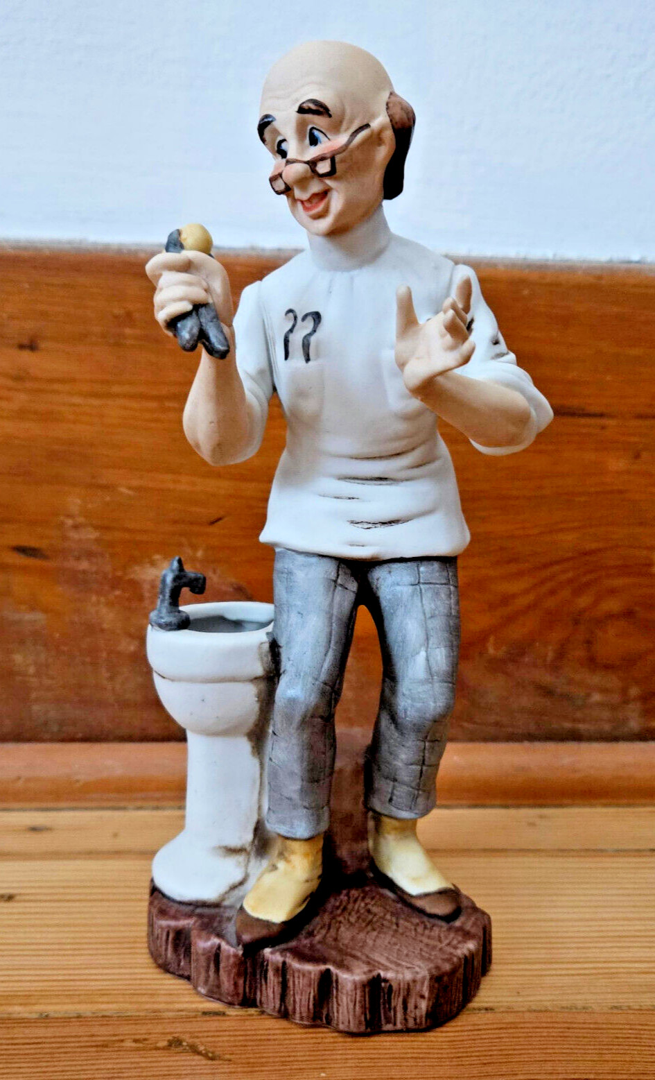 Geo Z Lefton Dentist Figurine, Hand Painted Porcelain Statue, 8″ Tall, Japan