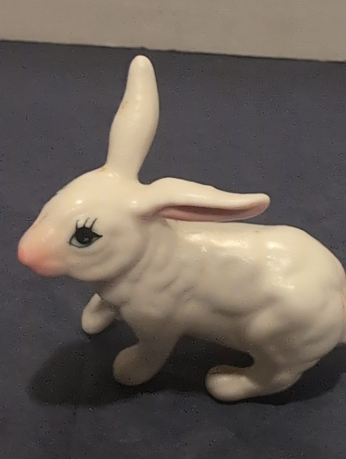 Miniature White Rabbits Vintage, Classic, Kitschy, Granny Core, 2 ‘ Ceramic