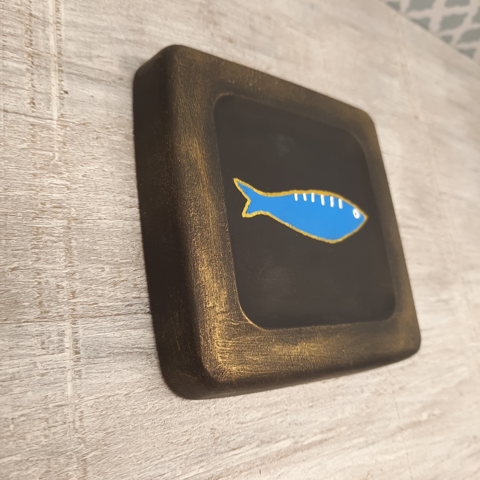 Fish Wall Decor Hanging Plaque Painting 4.25 inches