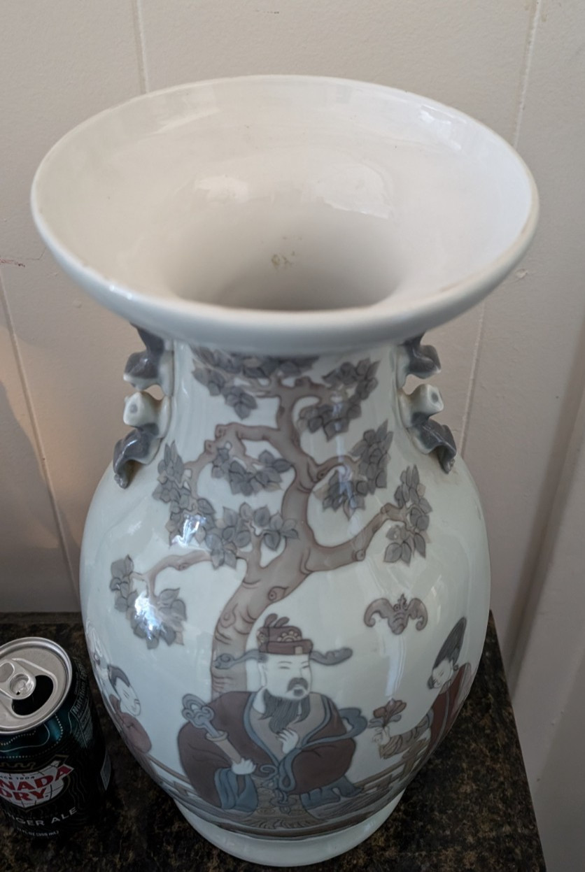 RARE FIND! STUNNING MONUMENTAL LLADRO MANDARIN VASE #4846 RETIRED