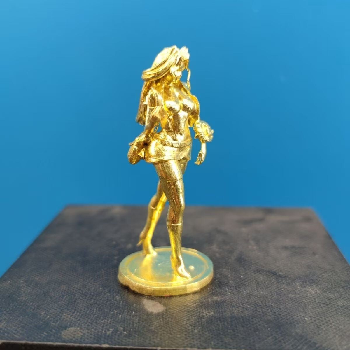 Brass sexy fashion shorts beautiful girl animation anime model decorations