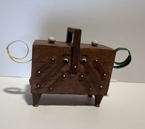 WMG Anthropomorphic Face Sewing Craft Shelf Sitter Smiling Brown Sewing Basket