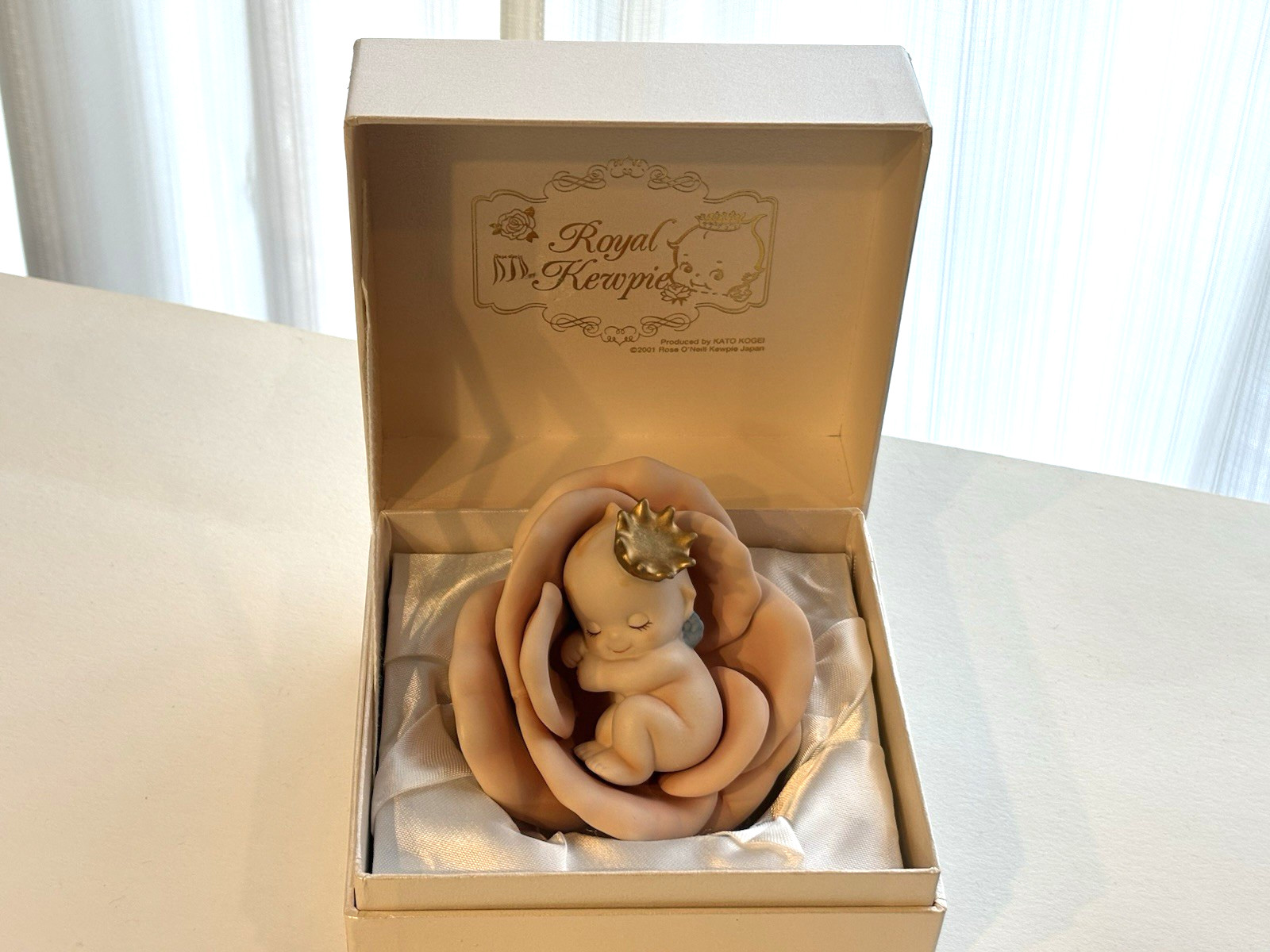 Kato Kogei Kewpie Doll in Rose Limited of Celebrating the Japanese Royal Baby