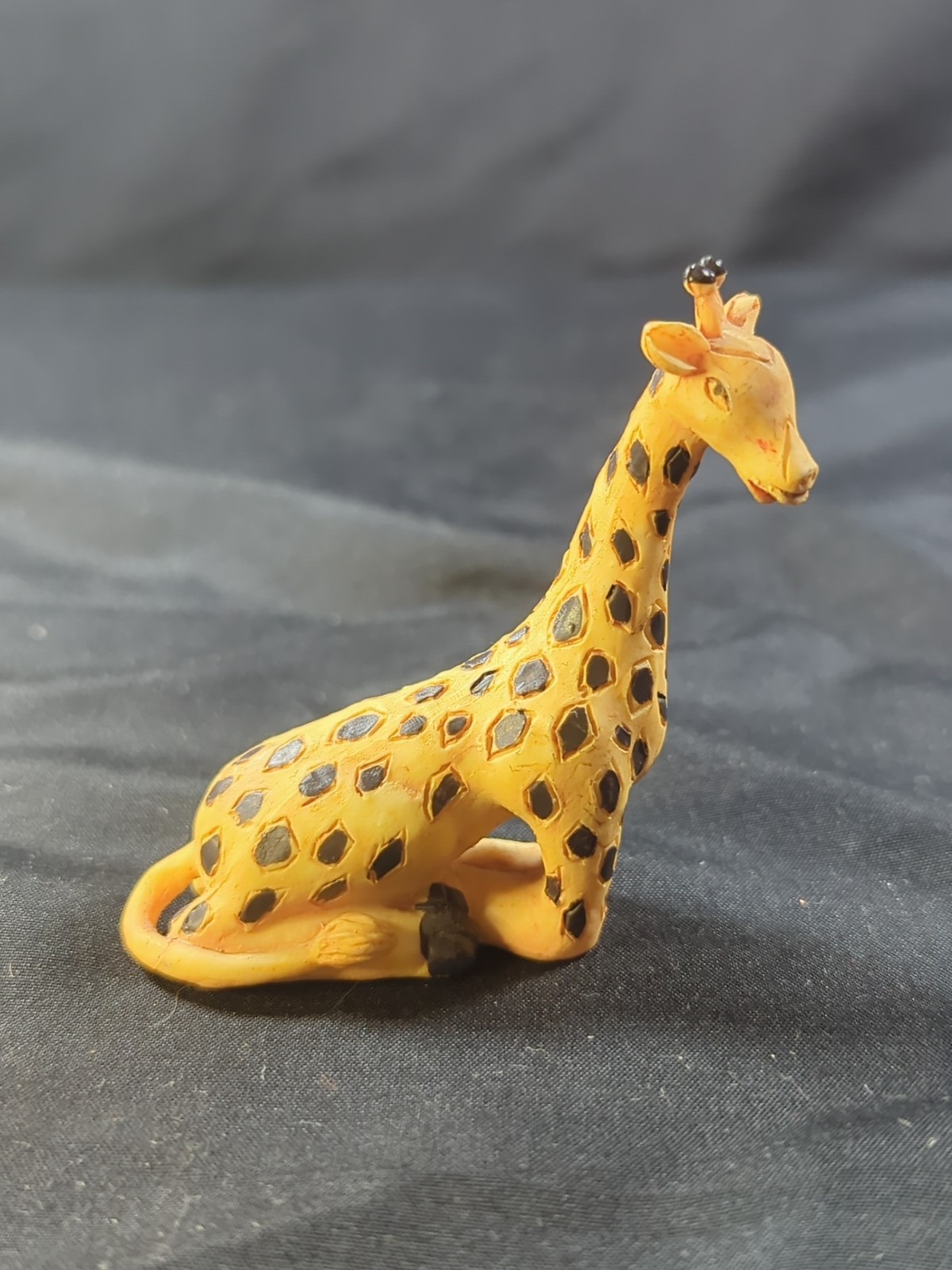 Vintage Mini Miniature Resin/Ceramic Giraffe Figurine Figure 2.75″T Collectible