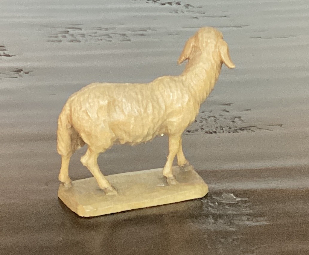 5″ SCALE VINTAGE ANRI KUOLT NATIVITY SHEEP WOOD CARVED STANDING LAMB
