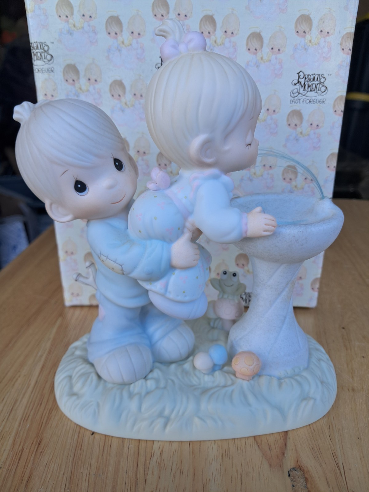 Vintage Precious Moments 1988 Your Love Is So Uplifting