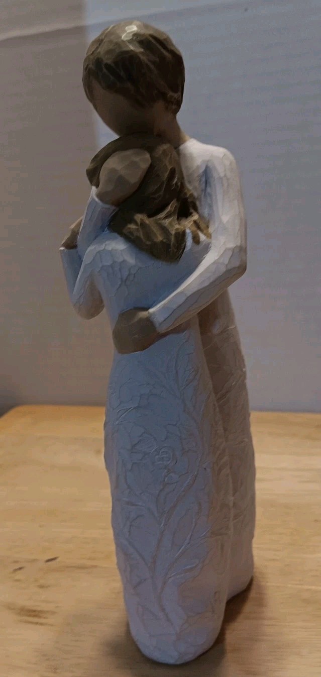 Demdaco Willow Tree Close To Me Sculpted Hand-Painted Figure Collectible