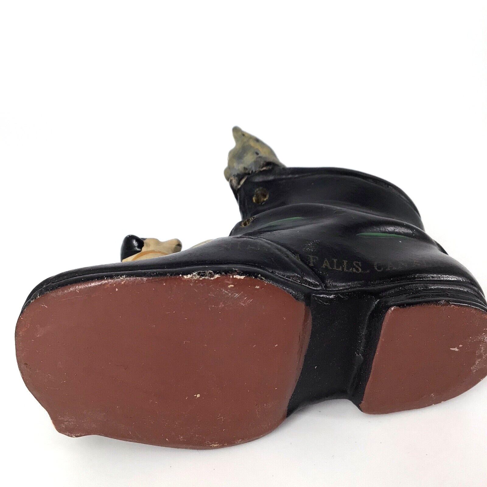 vtg ceramic shoe BOOT w/ Dog and Cat figurine Niagara Falls Canada souvenir