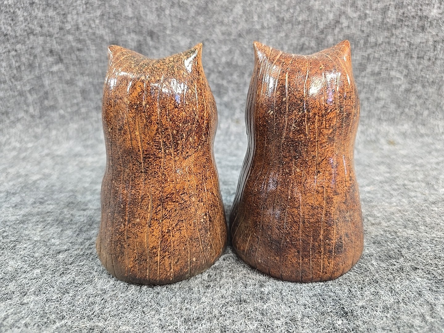 2 Vintage Resin Wood Owl Statues Brown 5 Inches Set