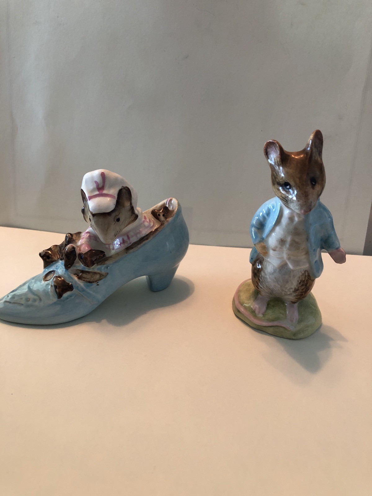 Beatrix Potter’s Johnny Town Mouse & Old Women In Shoe ( Read Description)