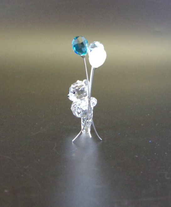 Swarovski KRIS BEAR – BALLOONS FOR YOU #1016622. Mint in box. Retired w/COA