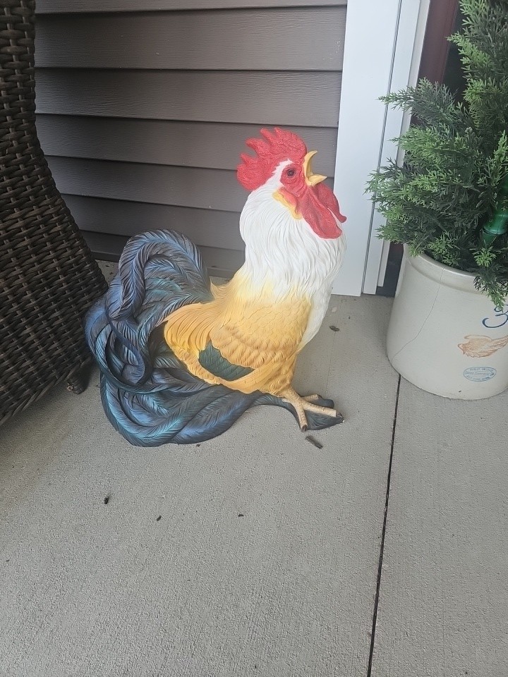 Rare Sunrise Rooster by CHARLES OLDHAM United Design Classic Critters 1999 Resin