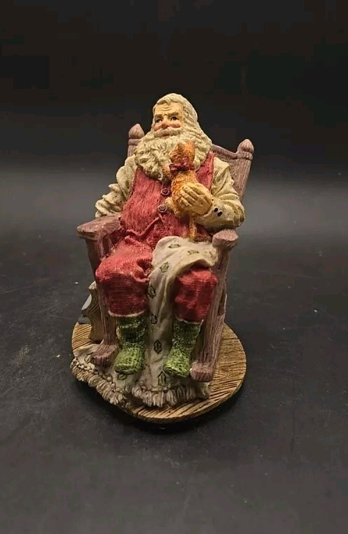 Resin Santa Claus Figurine Sculpture In Rocking Chair Holding Cat Blanket