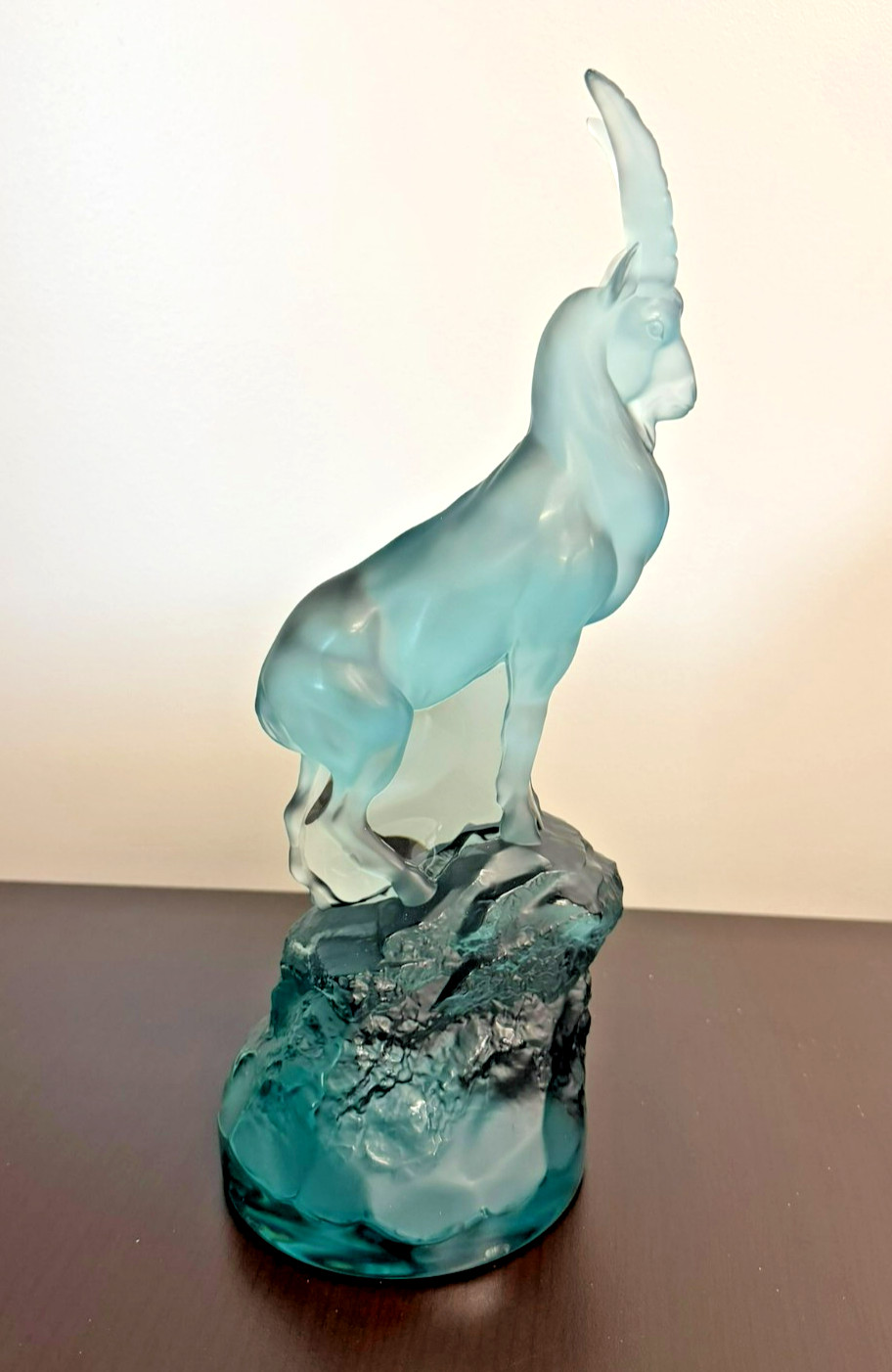 NIB Lalique (France) “IBEX” Persepolis Blue Frosted/Clear Sculpture #10829400