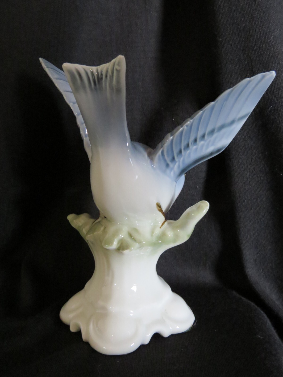 VTG. Gerold & Co. Bavaria Porcelain Blue Bird Figurine. c.1960s