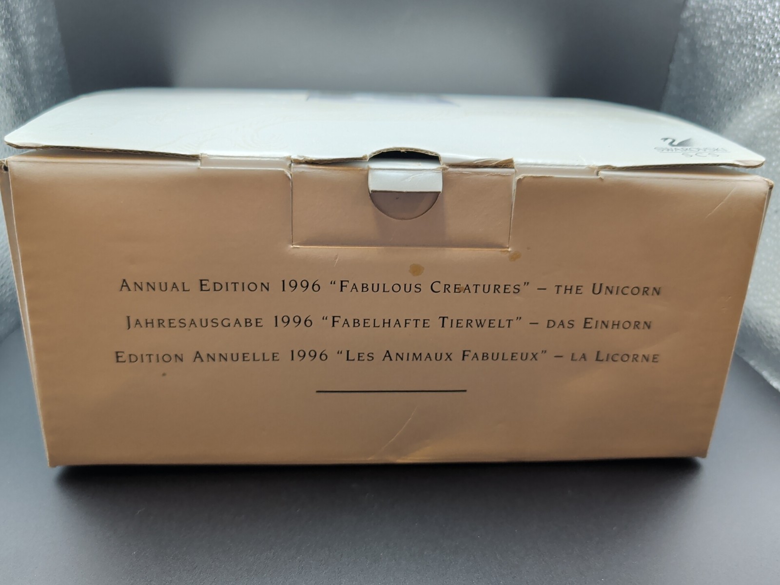 1996 Swarovski SCS Annual Edition Unicorn Fabulous Creatures Box & COA – Broken