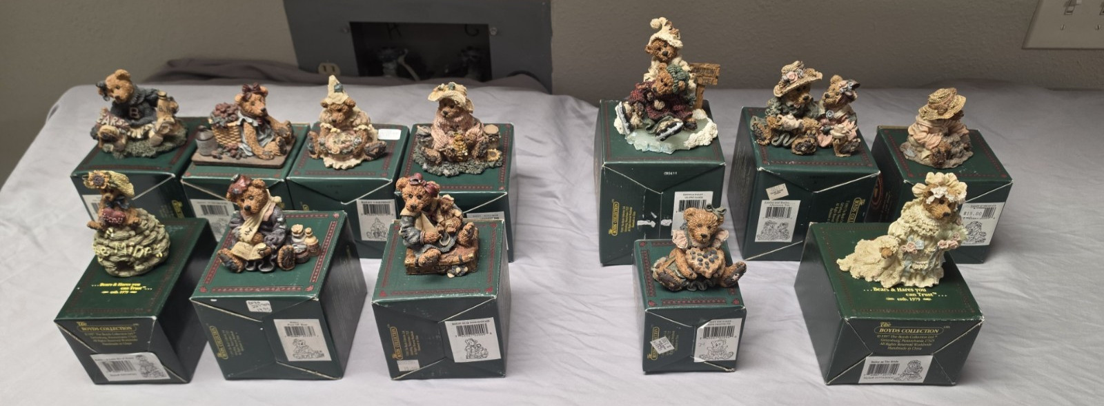 Boyds Bears And Friends The Bearstone Collection Lot of 12 all including Bailey
