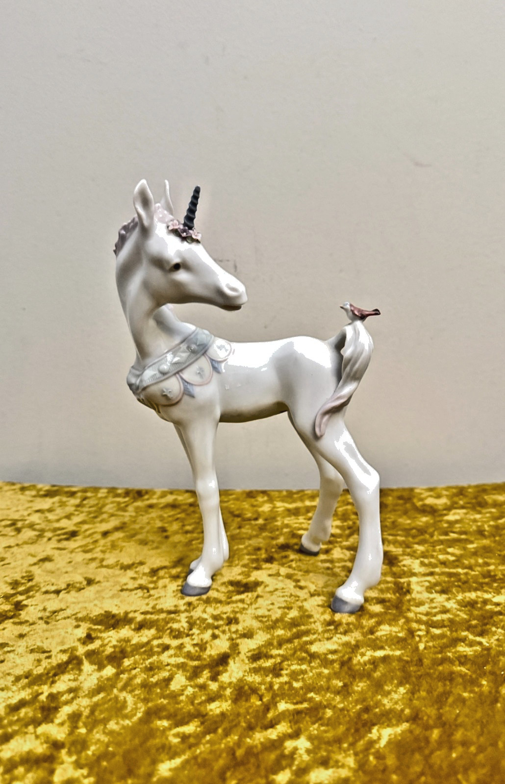 Llladro Figurine – UNICORN & FRIEND, #5993, 8″ Tall, No Box