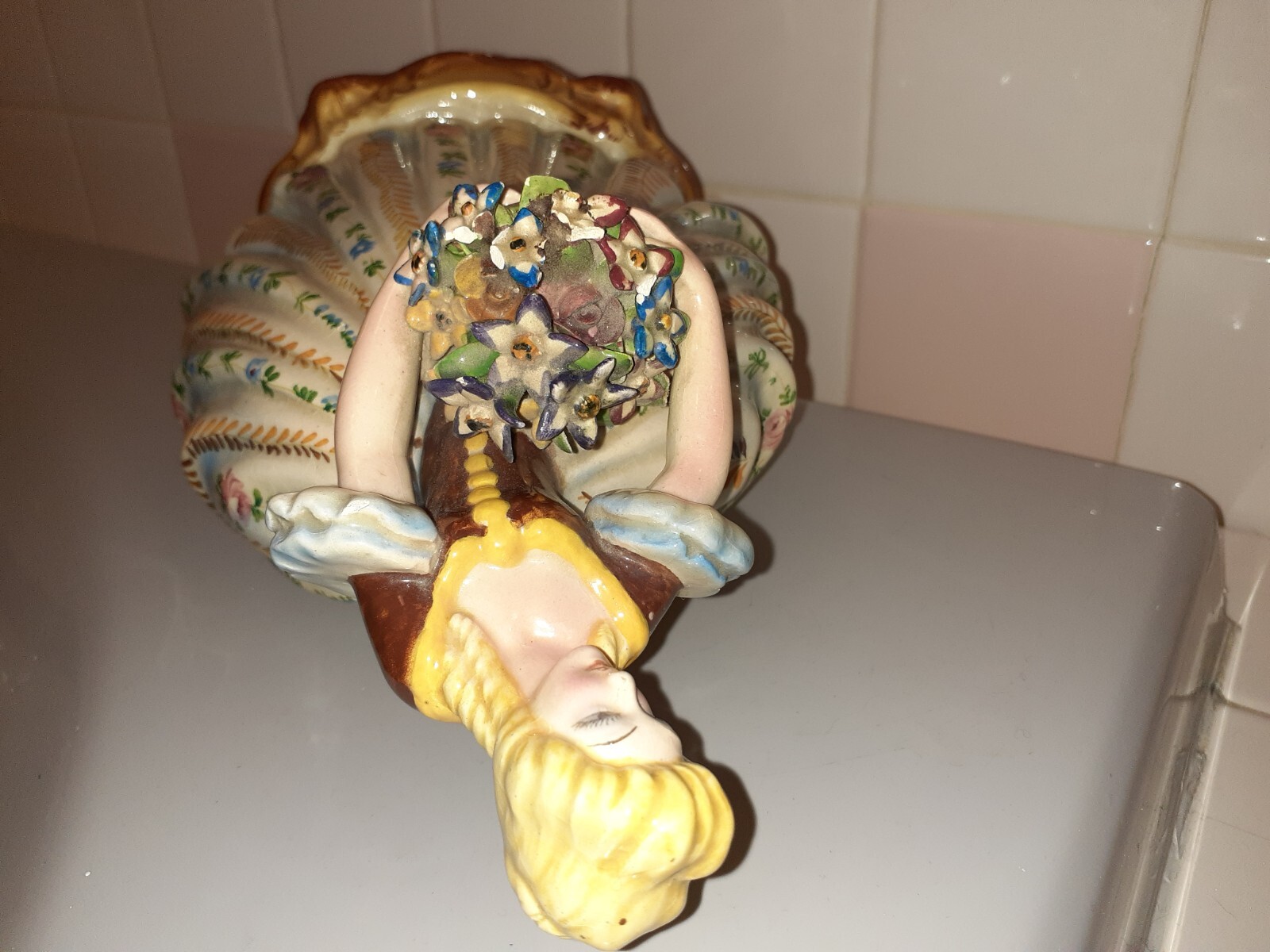 ZSZ FS Nove Italy Ceramic Beautiful Lady with Gorgeous Dress Figurine 10.3″ tall