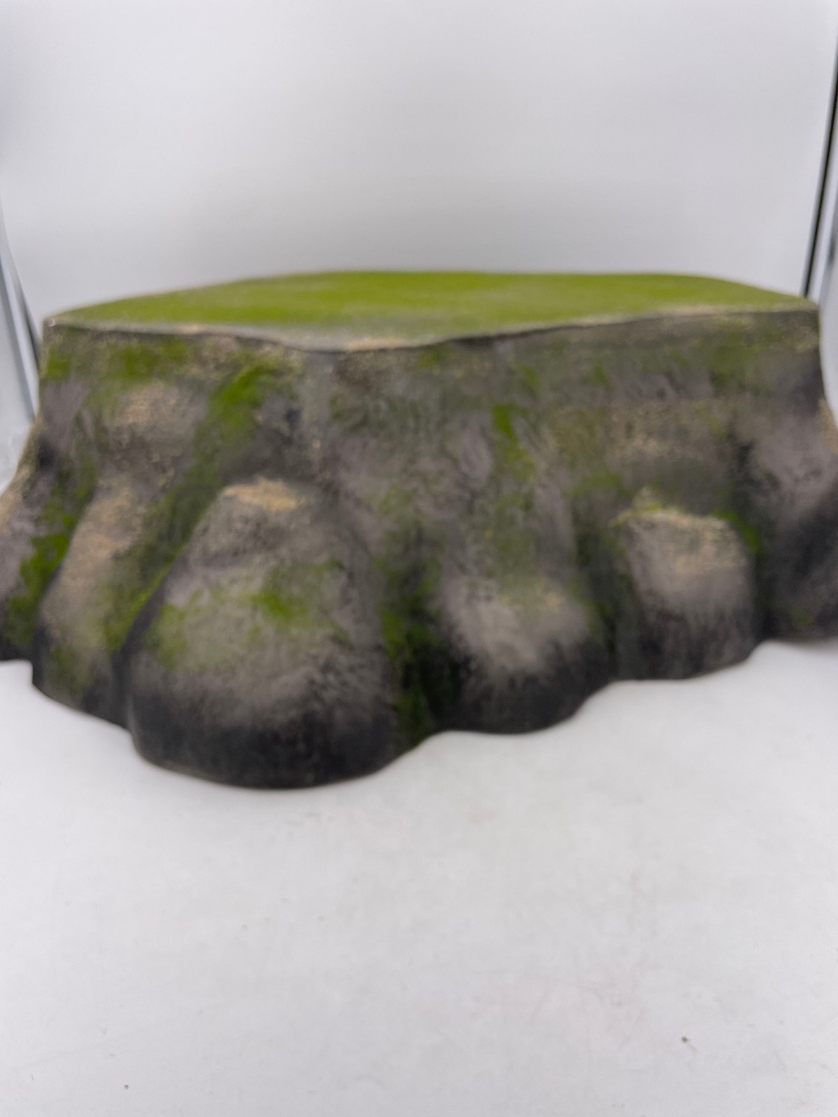 Department 56-Village Mountain Plateau (27 x 23 x 8″) – 6005538