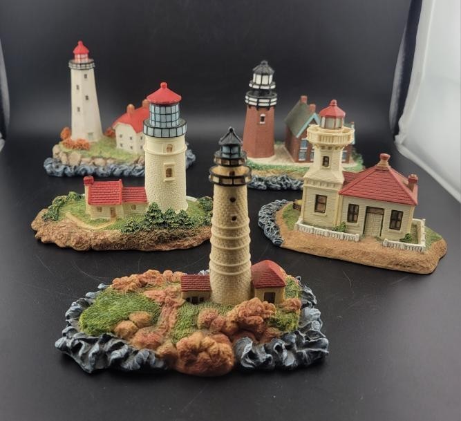 Lighthouse Resin figurines Lot Of 5 Lighthouses Nautical Decore Coastal Core