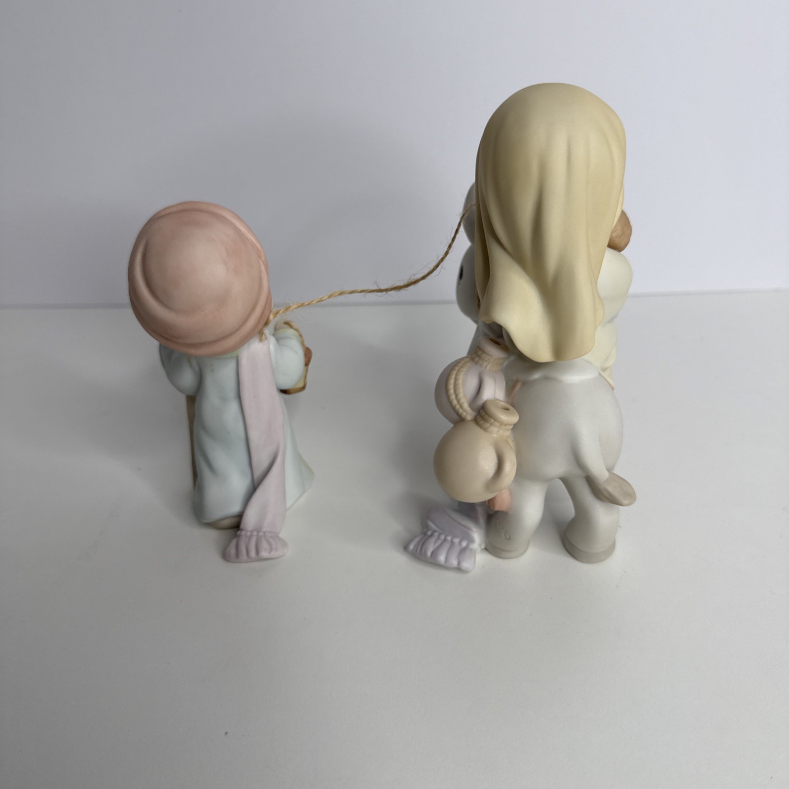 Vintage PRECIOUS MOMENTS Flight Into Egypt Mary, Joseph & Baby Jesus Christian