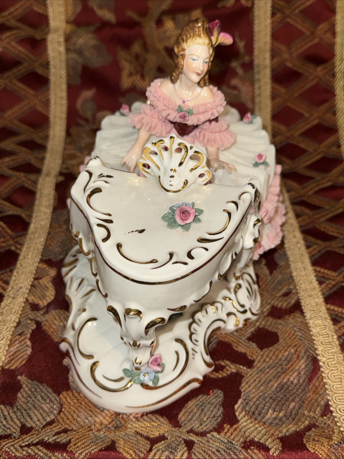 Dresden Lace Doll Figurine Playing the Piano 5.5 x 8.2 x 6.3 inches Germany