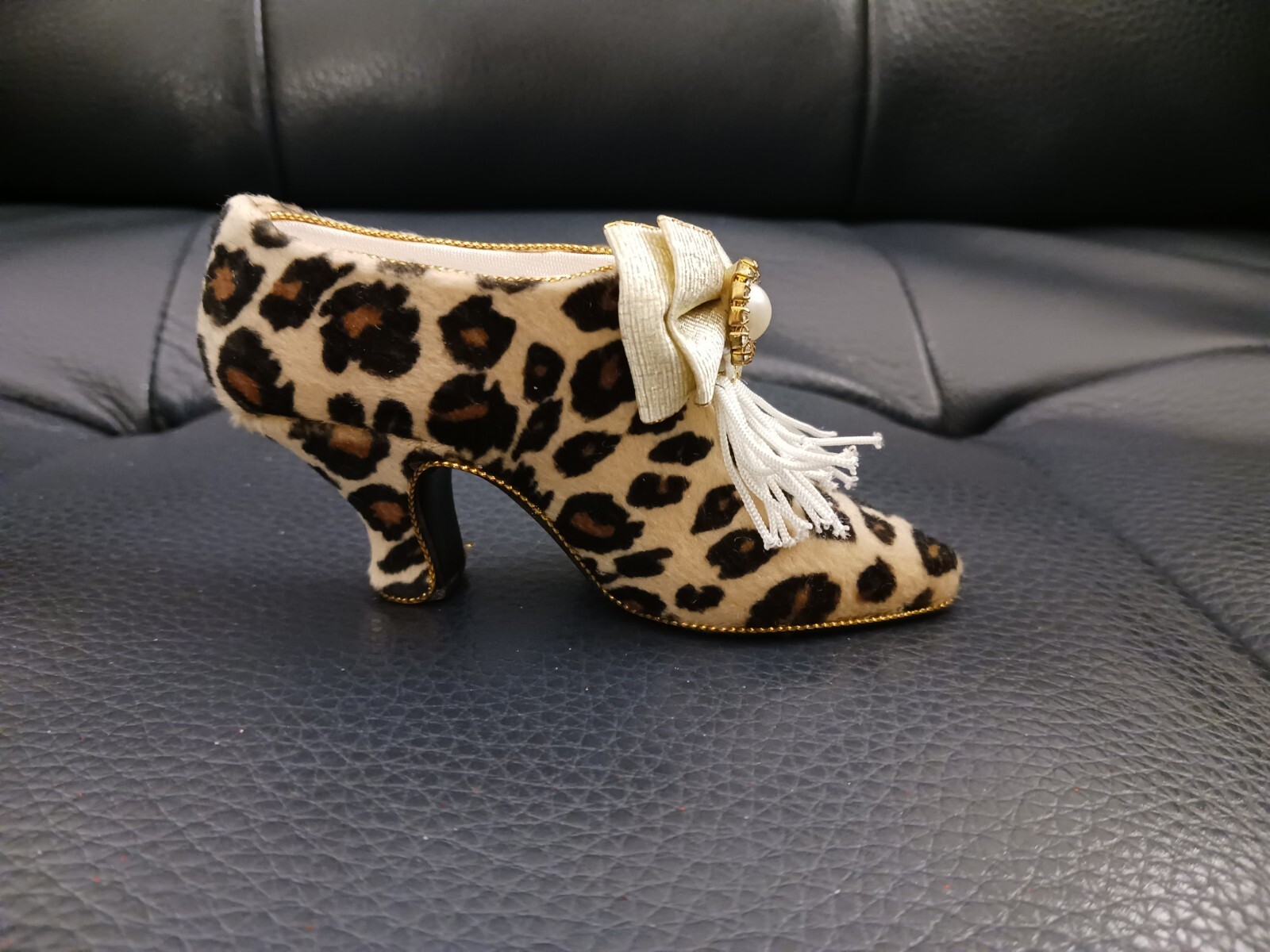 Collectible 1999 Miniature Shoe Animal Print Pump Figurine By Gift Link Shoe