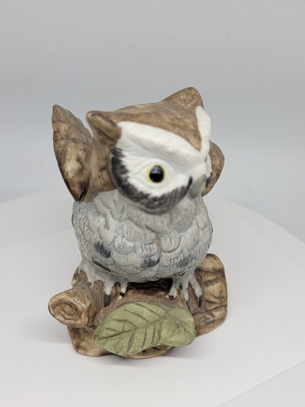 Vintage Norleans Korea Figurine Owl Multi Colors Flying on Tree Limb B11608