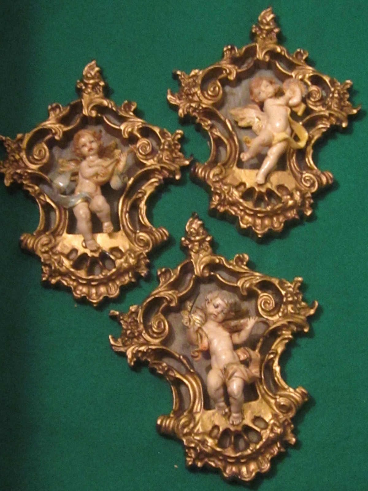 Antique Putti Cherubs Wall Hangings Angel Porcelain Wood Gold Shabby Chic (3)