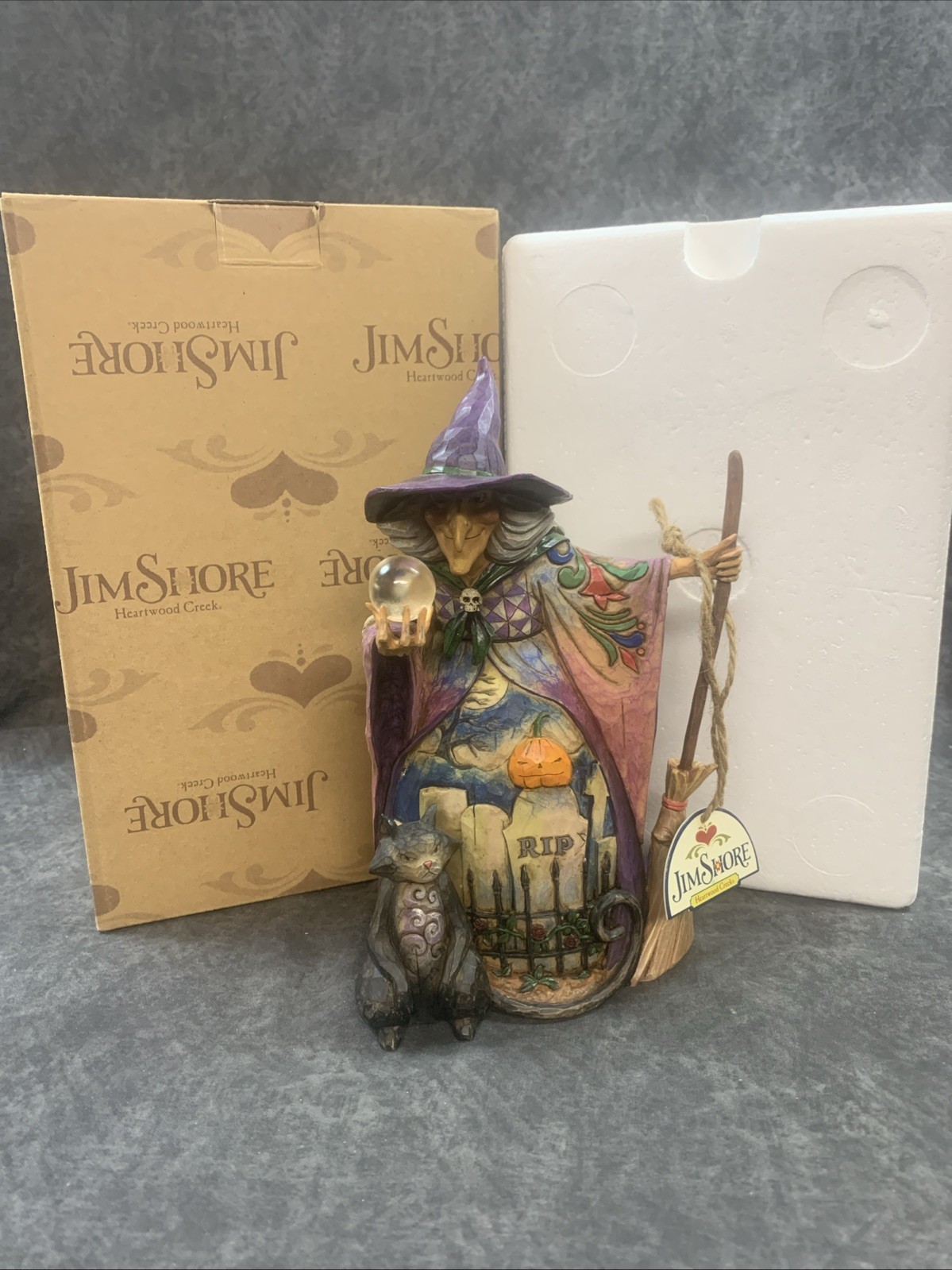 Jim Shore 2007 Witch Figurine “What Do I See” 4008905 Heartwood Creek Enesco