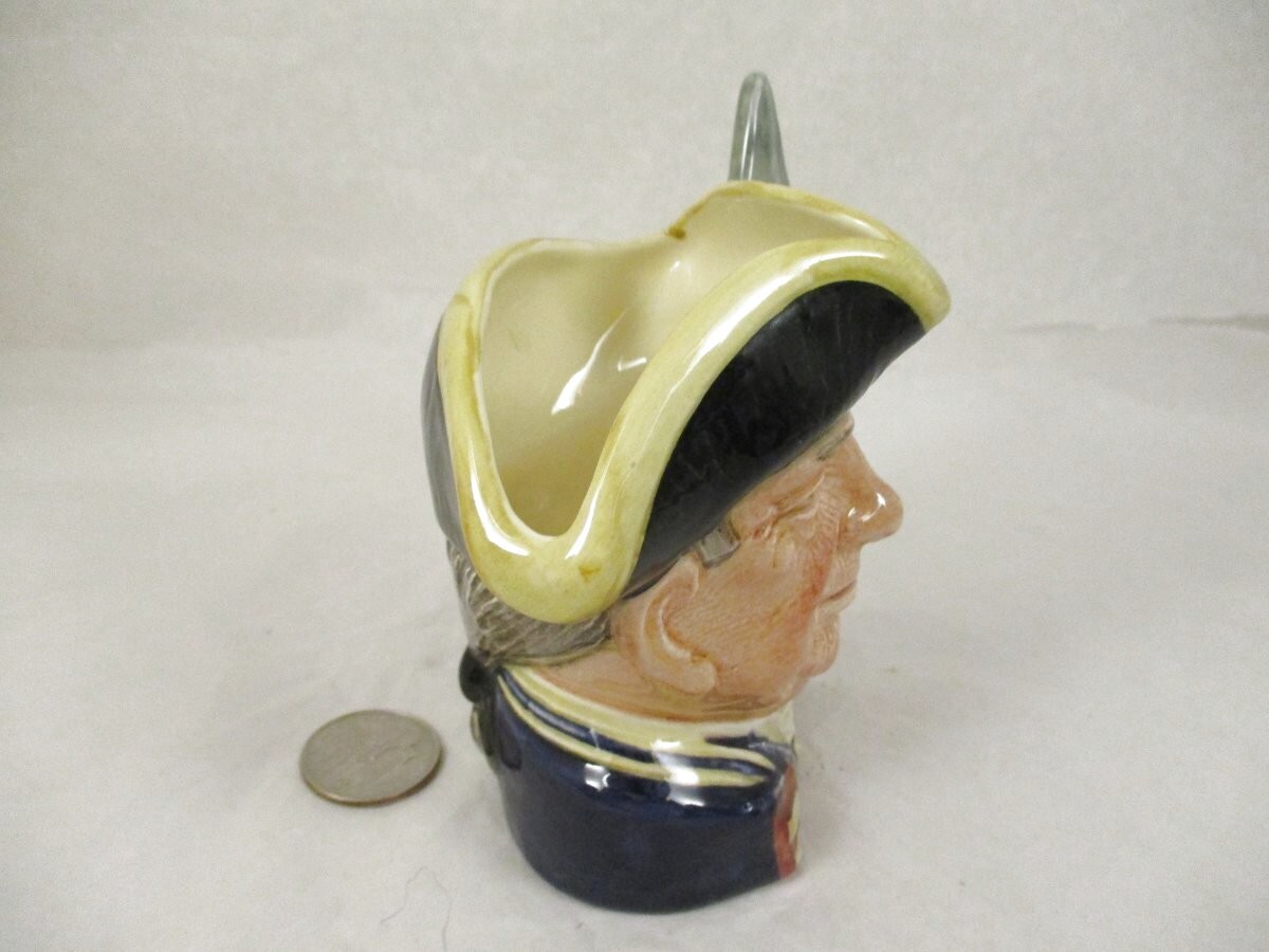 1962 Royal Doulton D6575 Guardsman Williamsburg Series Toby Mug Small 4″ Pottery