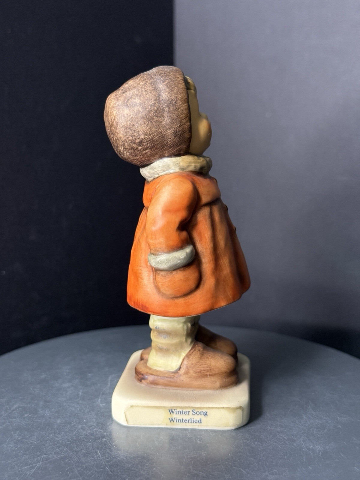 Goebel Hummel Winter Song 476 No Crazing! Mint Free Shipping