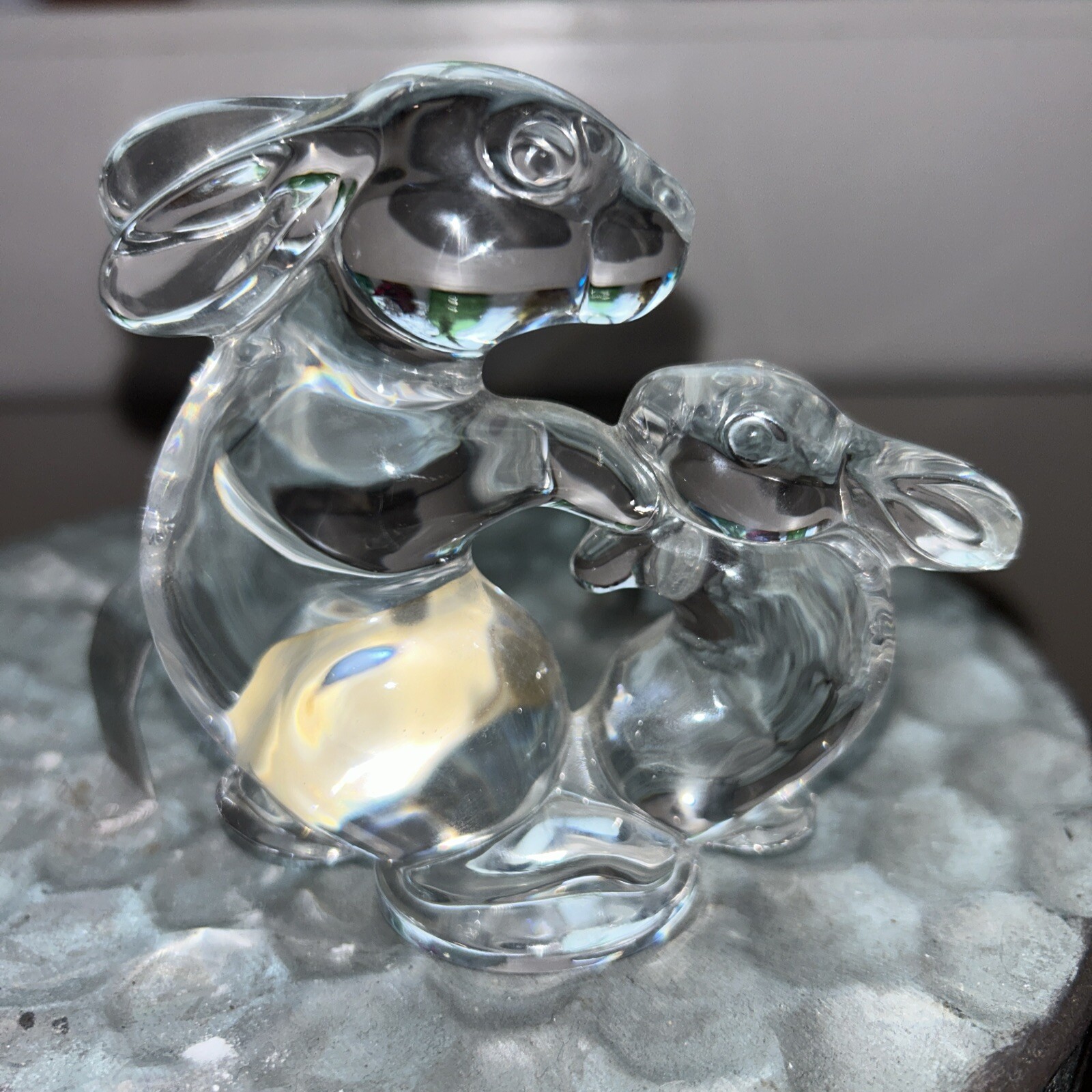 Sevres Crystal Glass Dancing Bunny Rabbits Figurine Mom With Baby France EUC