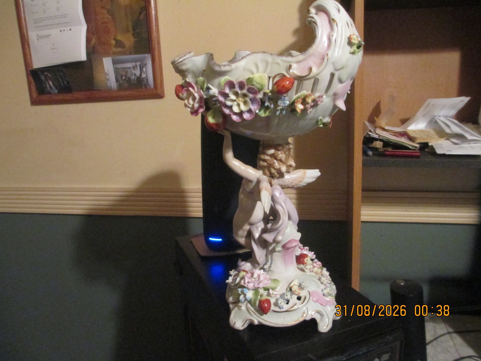 CHERUB ANGELS WITH FRUIT HOLDER PORCELAIN WITH FLOWERS