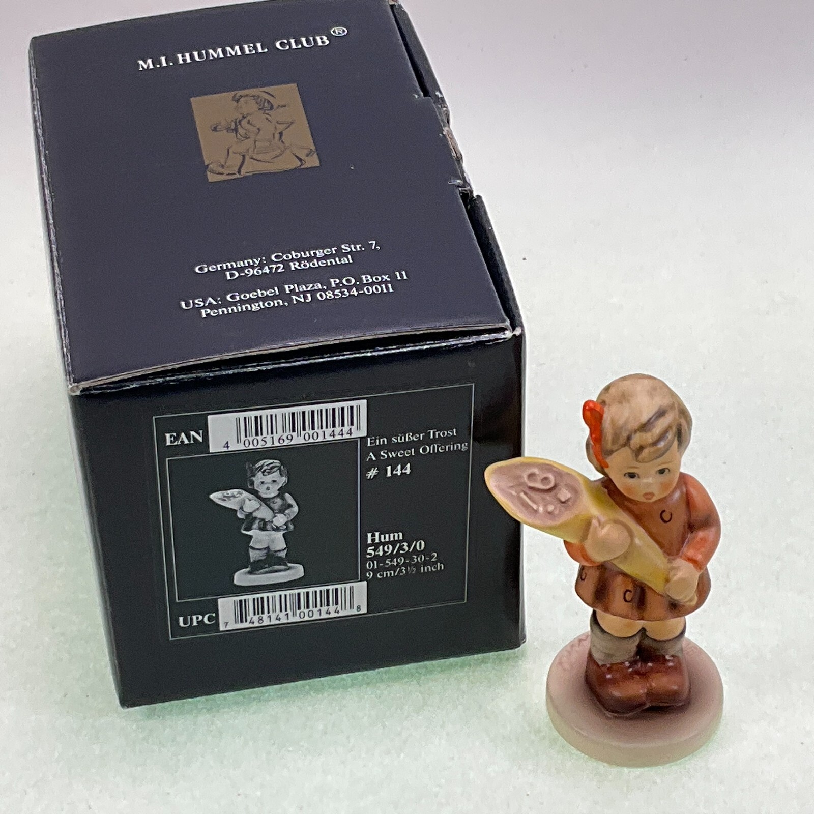 Hummel A Sweet Offering 549/3/0 TMK-7 Germany w Box Club 3 1/2″