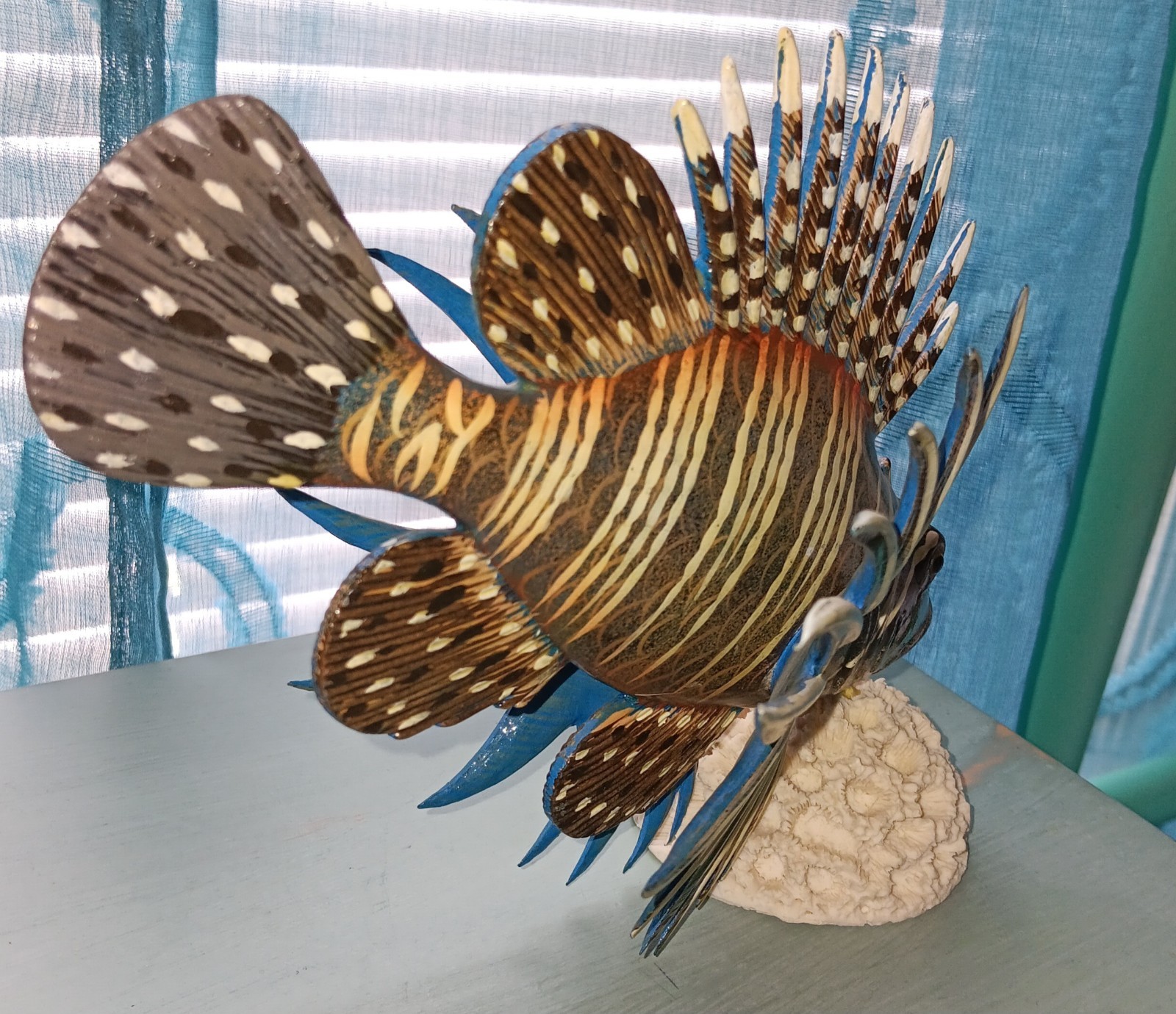 Handpainted Metal Lionfish On Coral Beautiful Details Excellent Condition