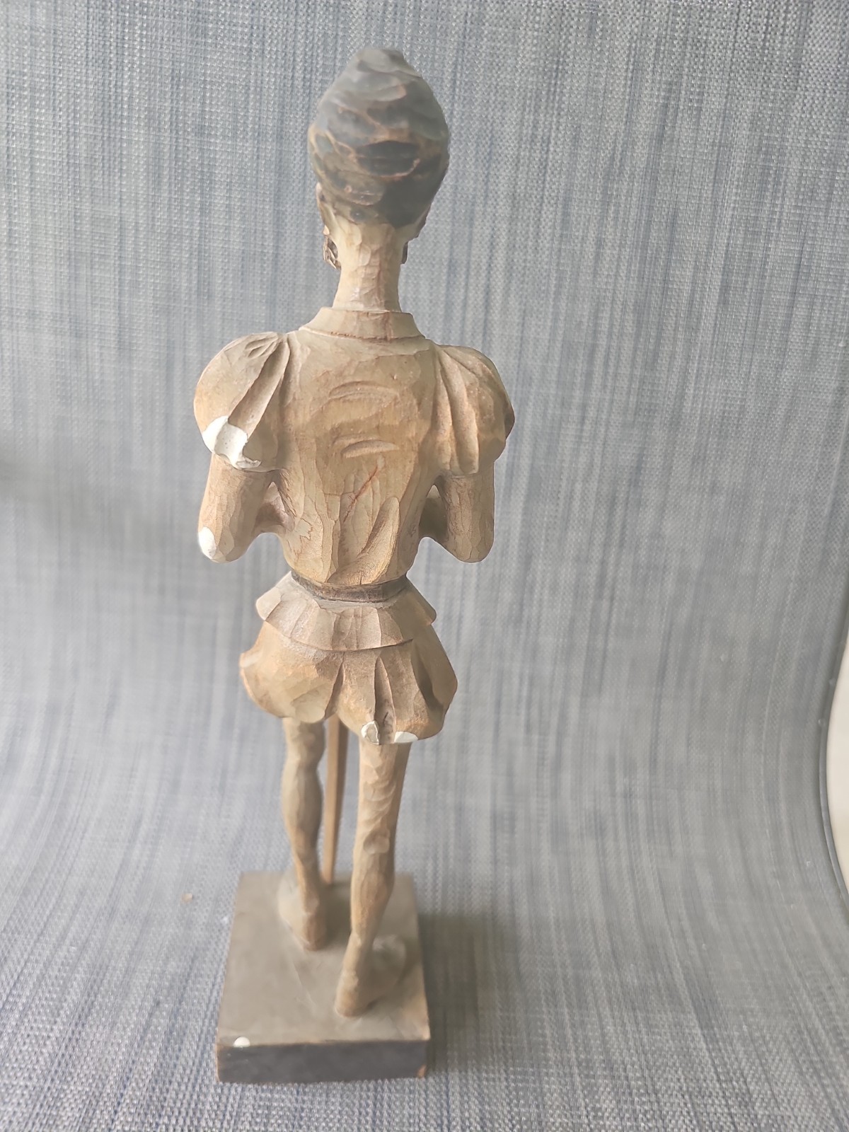 13.5 Inch Tall Hand Carved Man With Sword Ouro Made In Spain