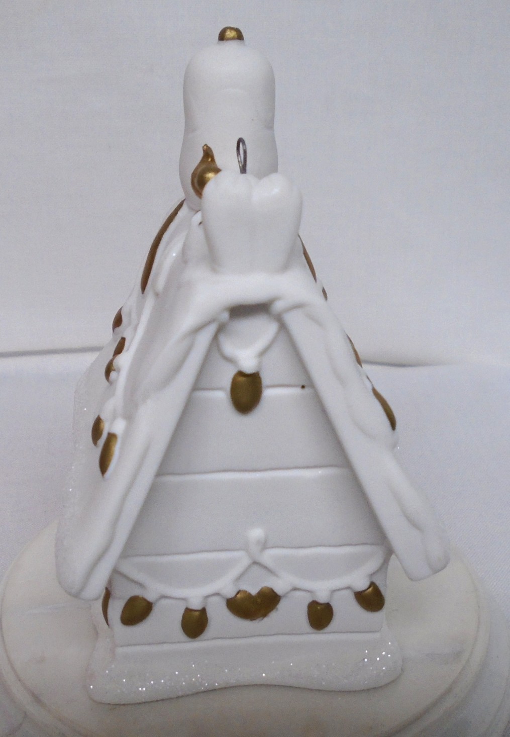 Hallmark Peanuts Gang Ornament 50th Anniversary Doghouse 2015 Snoopy Woodstock U