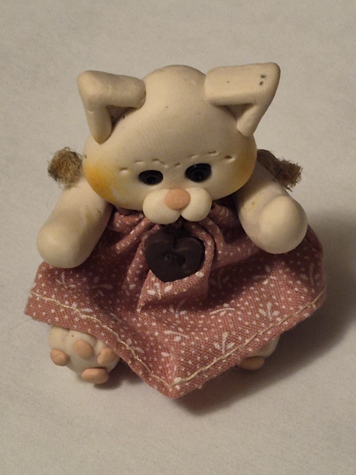 1994 SUZI Little Blessings Miniature Handmade Clay Figurine White Cat Poseable