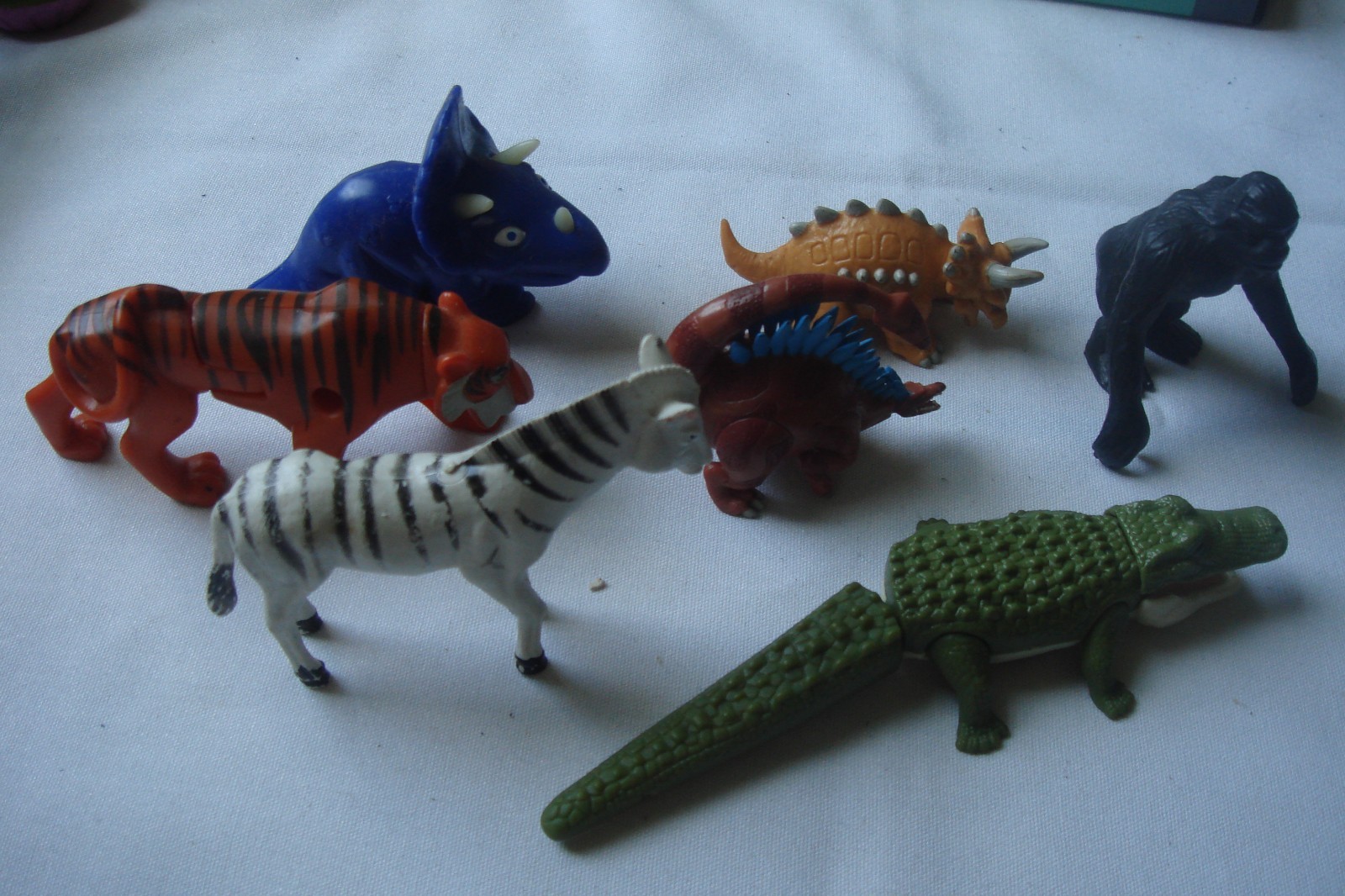 FIGURINE 7 ANIMALS