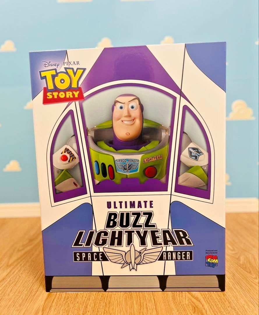 Medicom Toy TOY STORY Ultimate Buzz Lightyear Action Figure NEW