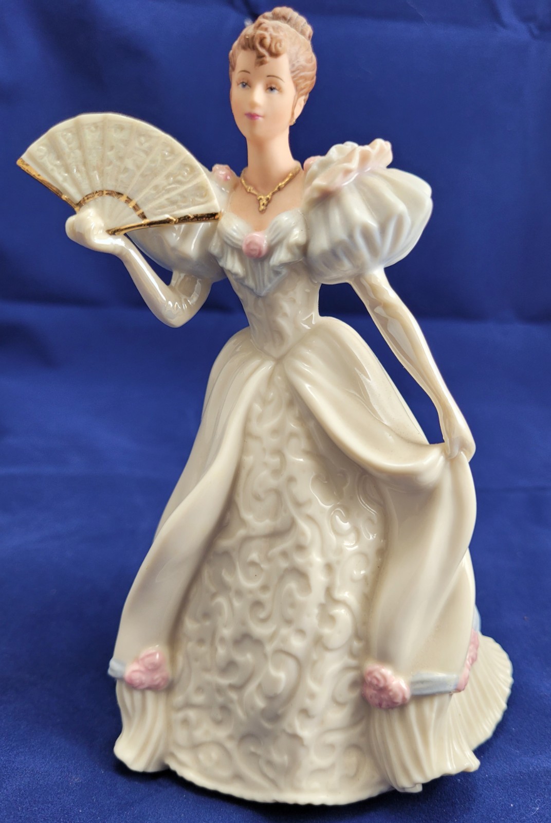BEAUTIFUL LENOX PORCELAIN FIGURE BEAUTY OF THE BALL