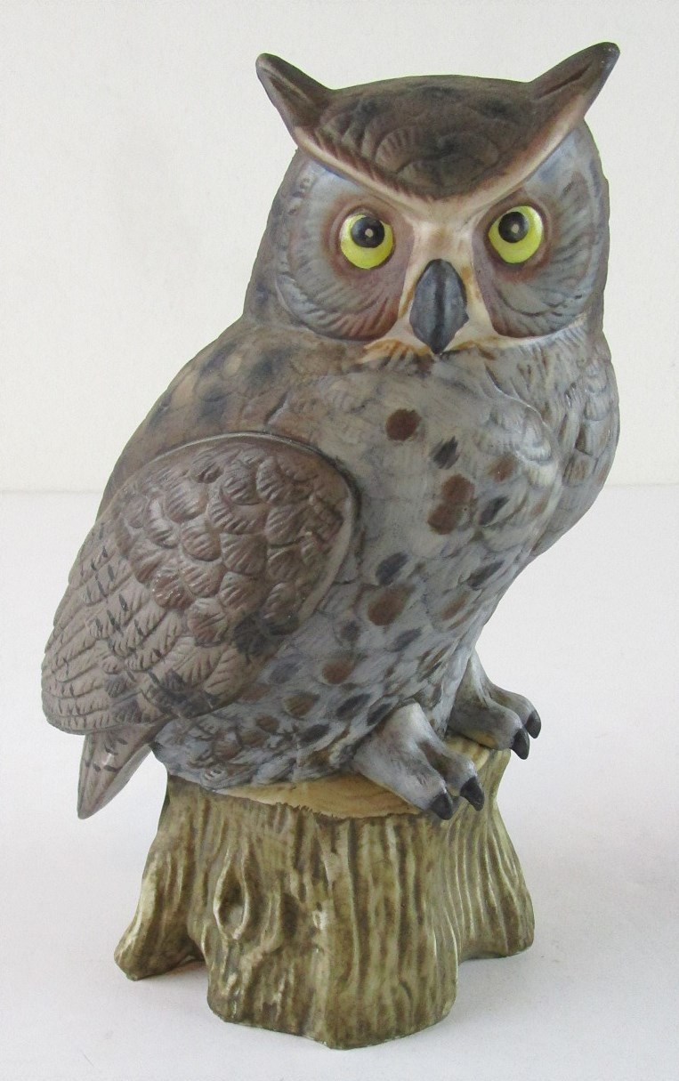 Royal Meridian 7-7/8″ Great Horned Owl Bisque Porcelain Figurine