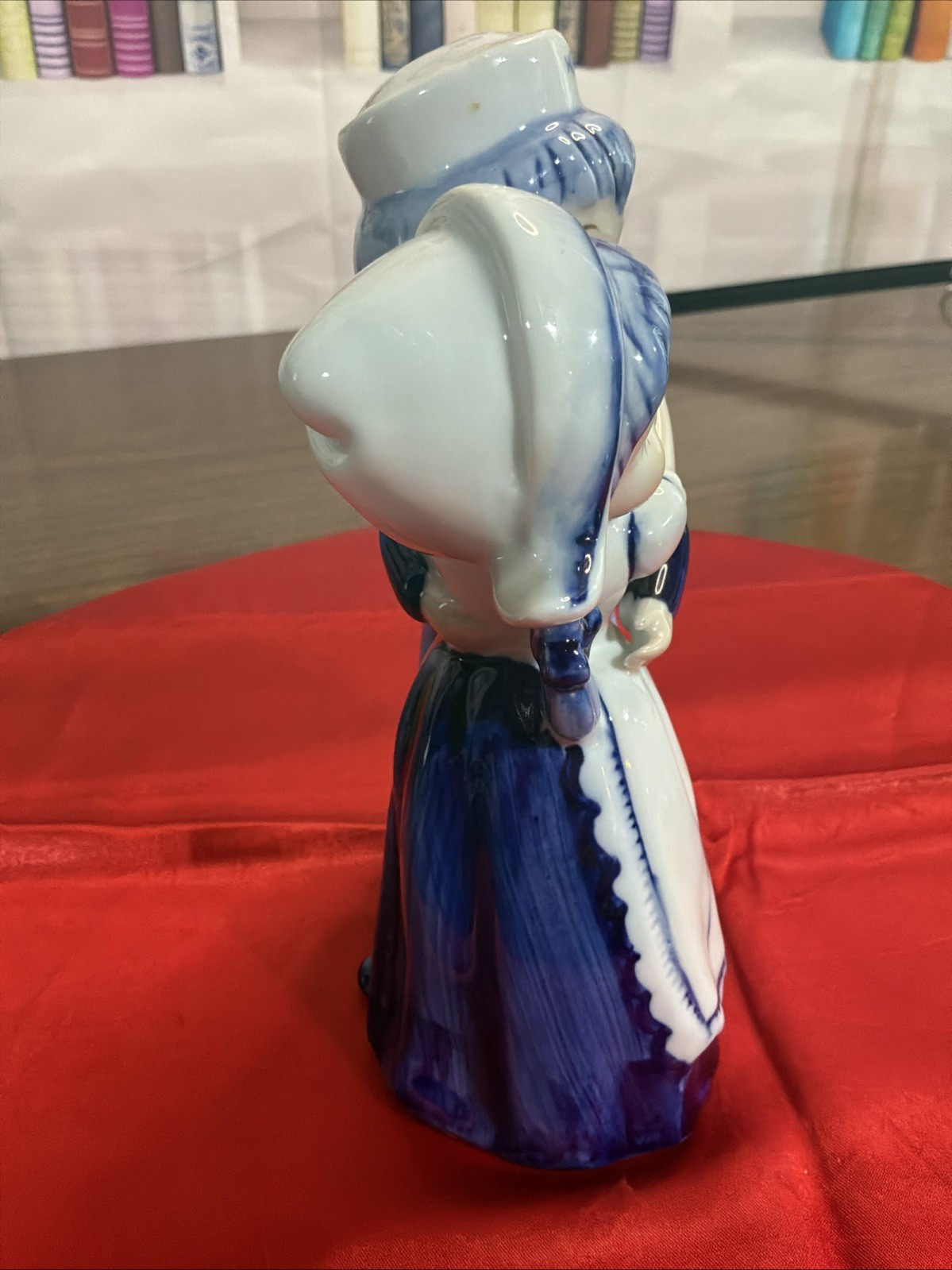 Delft Blue (Delft Blauw), Porcelain, Dutch Boy/Girl Hug, Holland, 1960s