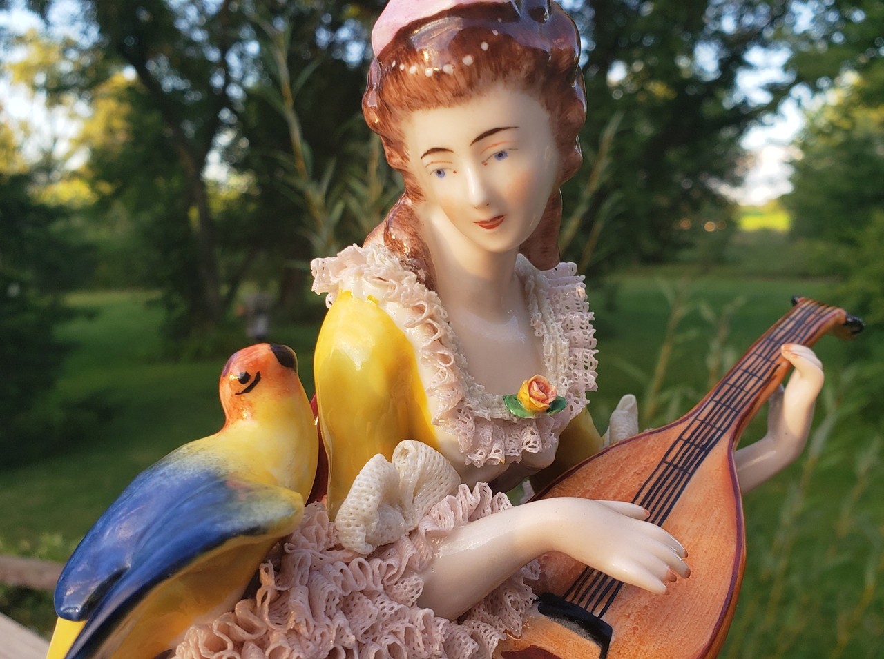 Vtg Dresden Porcelain Lace Woman Lady Parrot Bird Mandolin Figurine 9 5/8″