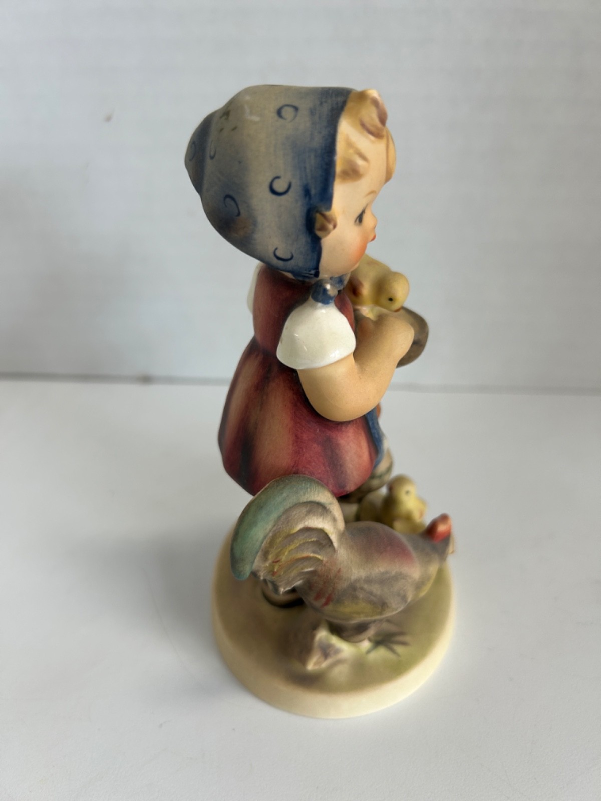 GOEBEL / HUMMEL GERMANY: “FEEDING TIME” TMK-4 3LM: #199/I: 5.75″ TALL