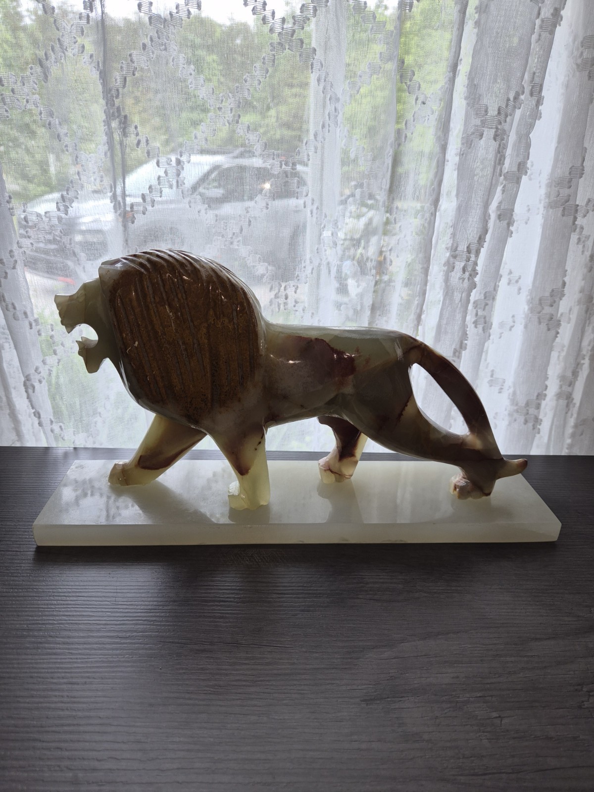 Beautiful Vintage Handcarved Onyx Lion Sculpture – Large